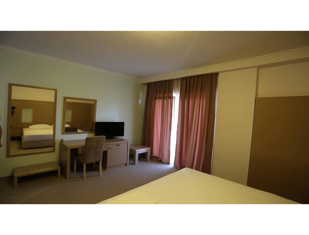 Tushemisht Hotel Voloreka חדר תמונה
