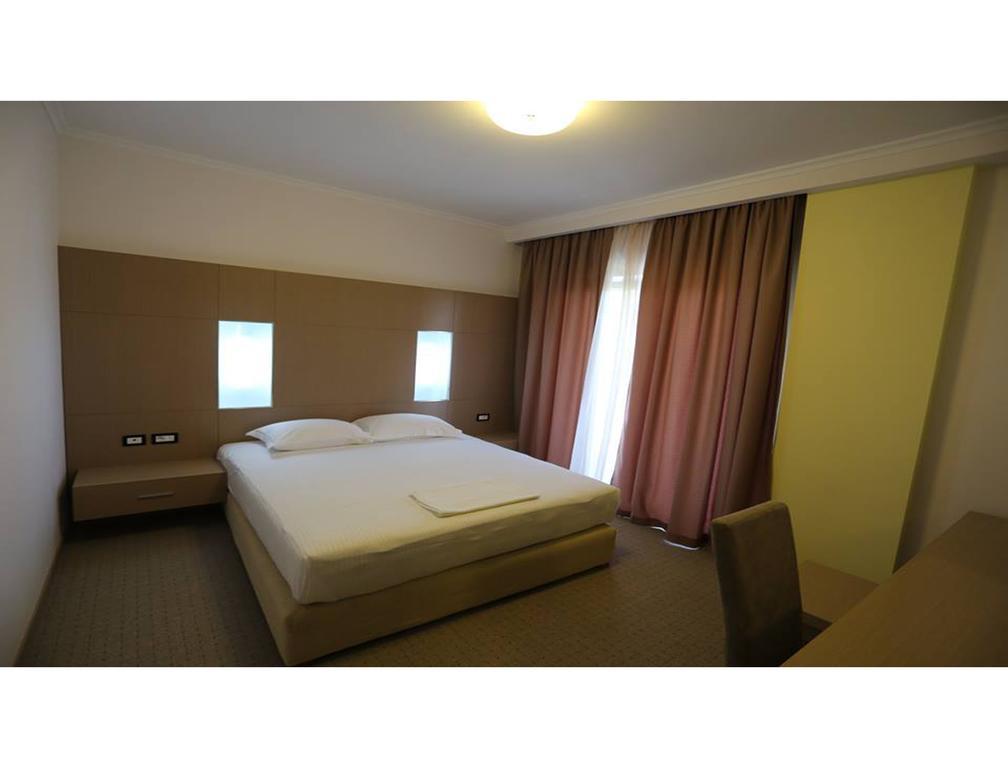 Tushemisht Hotel Voloreka חדר תמונה